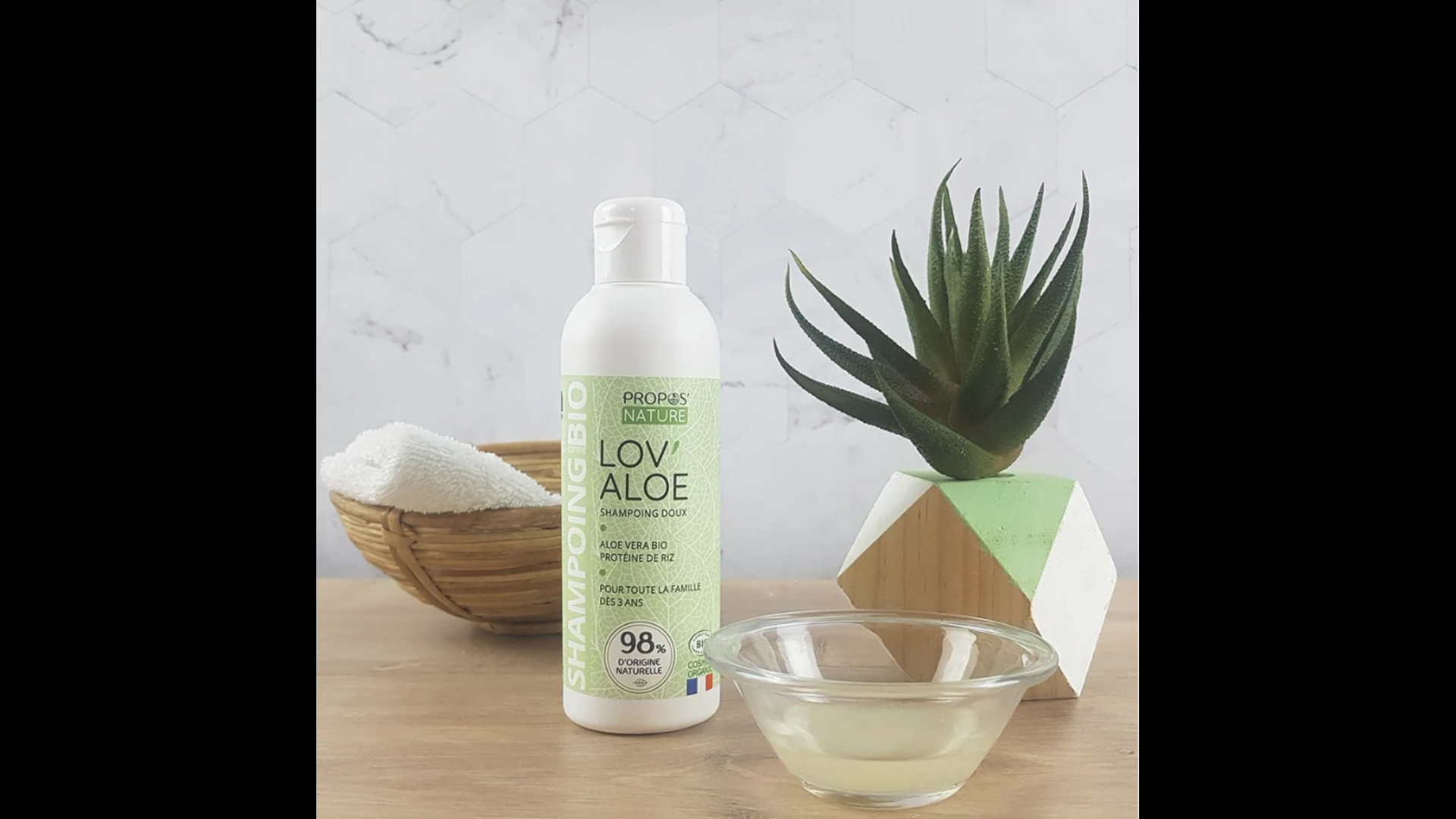 Shampoing Bio Lov'Aloe - Hydratant & Nettoyant - Aloe Vera & Protéines de Riz - 200ml